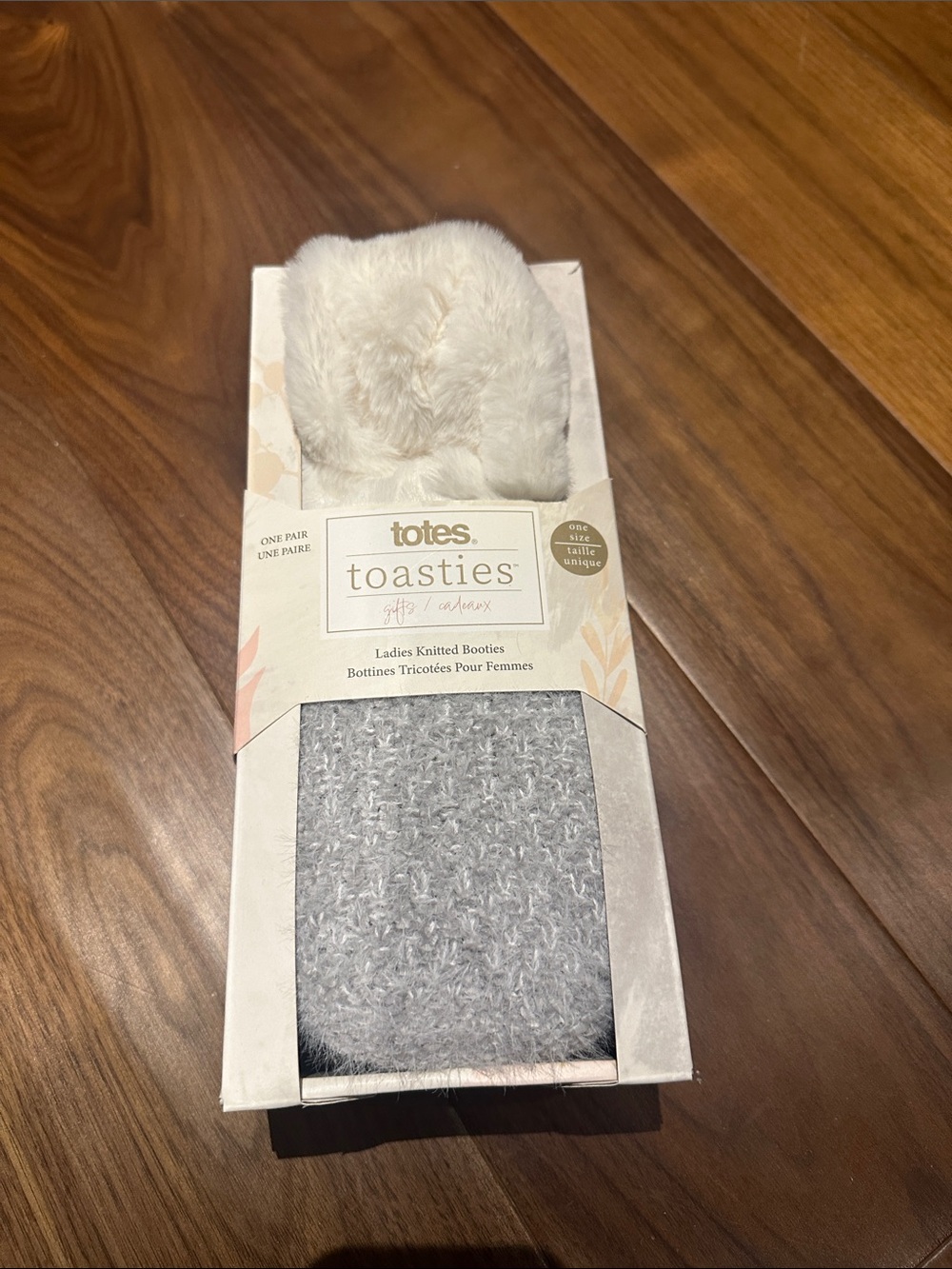 totes Toasties Knitted Booties - Gray & Cream Faux-Fur